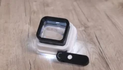 Faltbare Leselupe mit LED und 3 Vergrößerungen