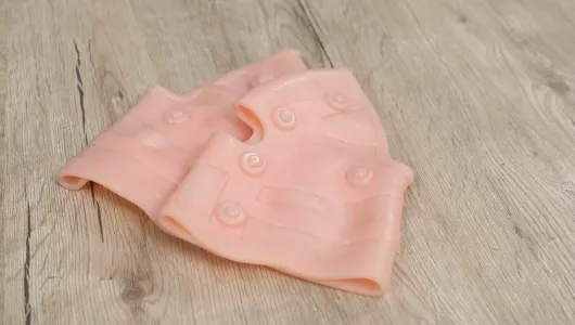 Magnetische Kniegelenkstütze
